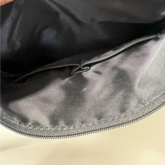 MultiSac Crossbody Bag Purse Black Textured Vinyl Medium Pockets Zipper Boho - Picture 5 of 13